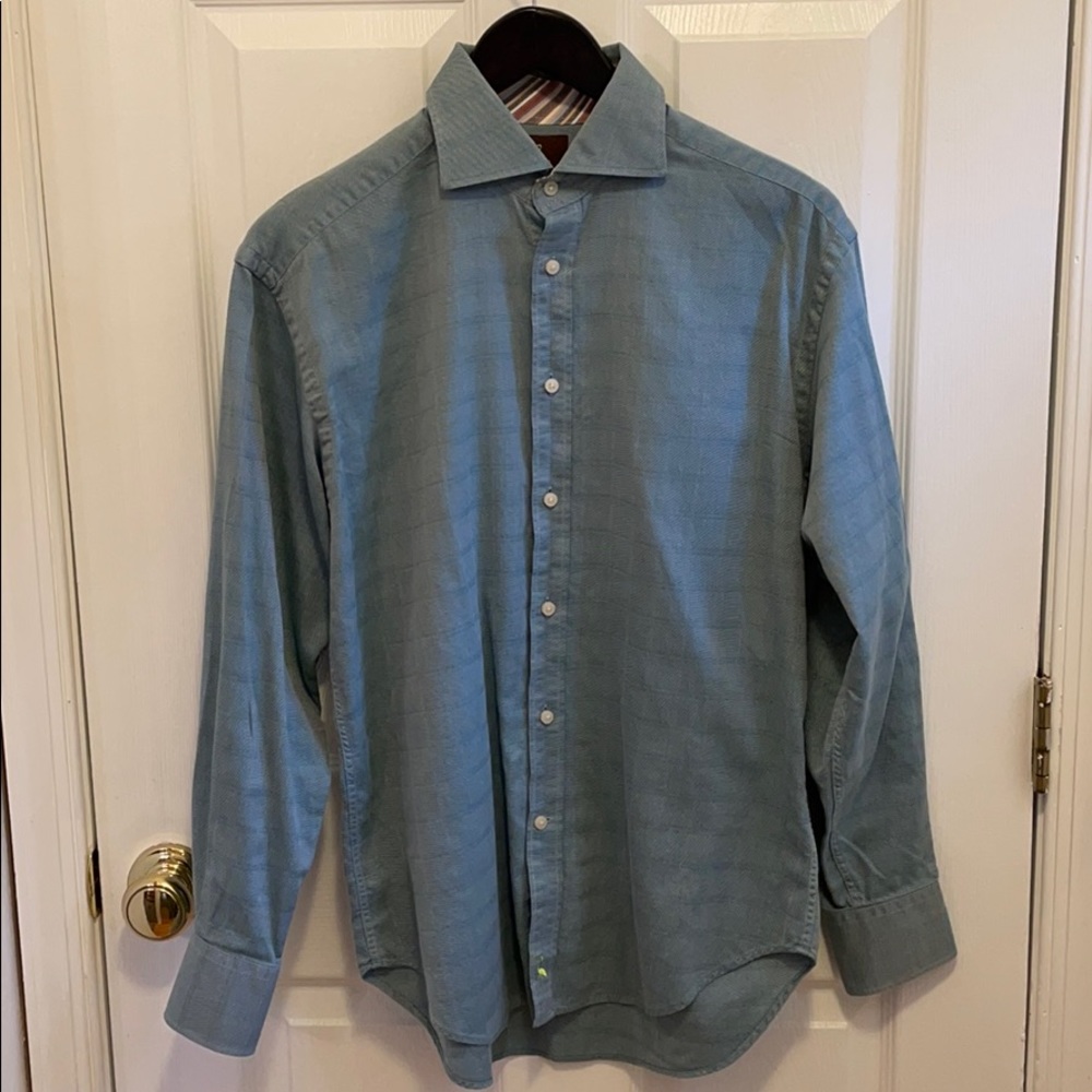 Tailorbyrd blue herringbone men’s shirt. Small